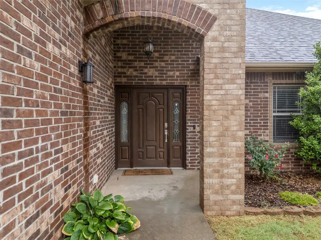 Photo 8 — 206 N Manning Street, Stillwater, OK 74075