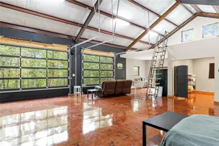 Sold home at 44 Alaqua Trail
