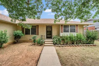 Sold home at 3016 Shadybrook Drive