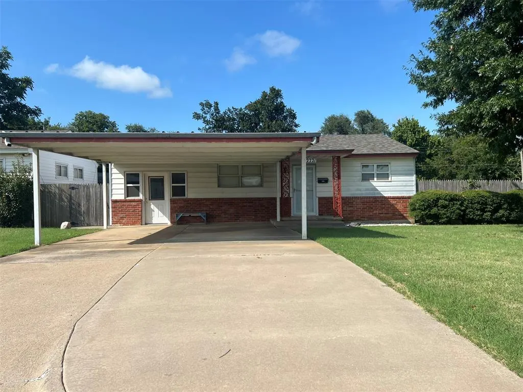 Front exterior — 2221 SW 42nd Street, Oklahoma City, OK 73119