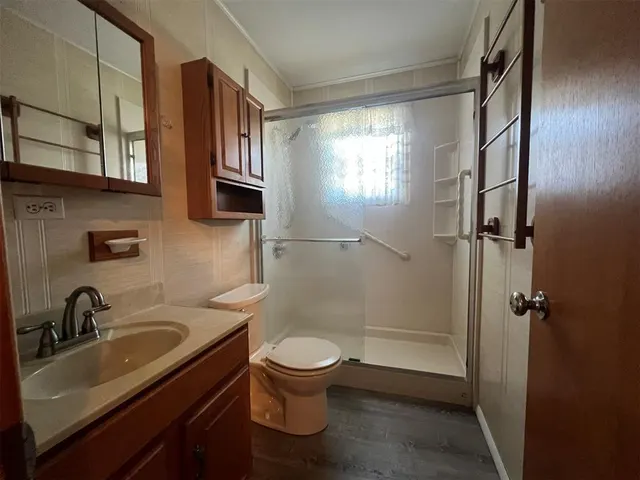 Photo 8 — 2221 SW 42nd Street, Oklahoma City, OK 73119