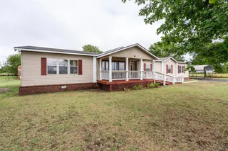 Sold home at 618 W Ryland Road