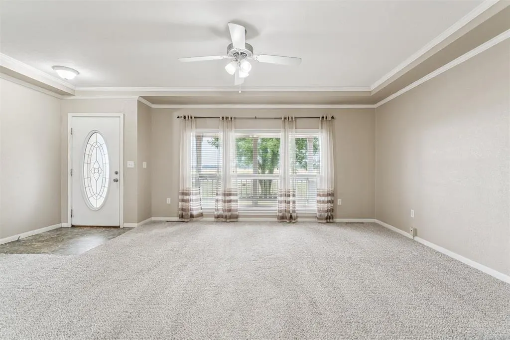 Photo 3 — 618 W Ryland Road, Crescent, OK 73028