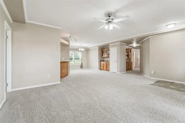 Photo 5 — 618 W Ryland Road, Crescent, OK 73028