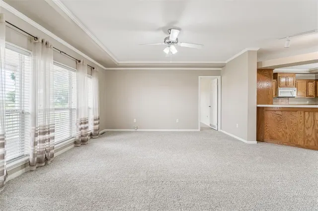 Photo 7 — 618 W Ryland Road, Crescent, OK 73028