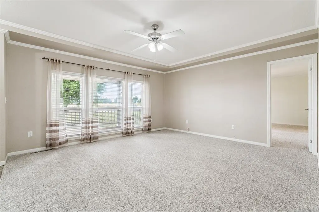 Photo 8 — 618 W Ryland Road, Crescent, OK 73028