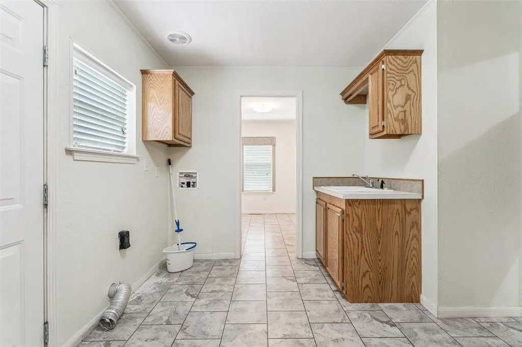 Photo 35 — 618 W Ryland Road, Crescent, OK 73028