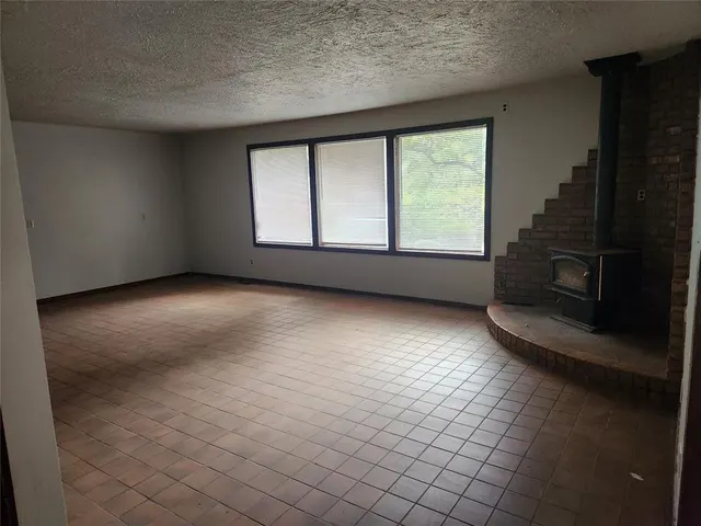 Photo 4 — 8701 Howard Avenue, Lexington, OK 73051