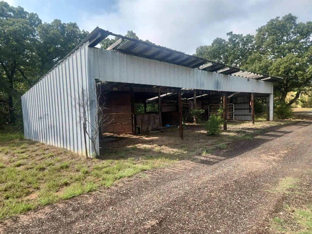 Photo 13 — 8701 Howard Avenue, Lexington, OK 73051