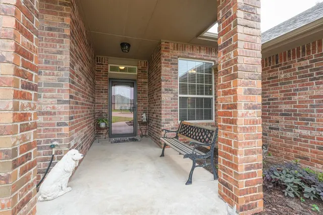Photo 4 — 2016 Brook Hollow, Shawnee, OK 74804