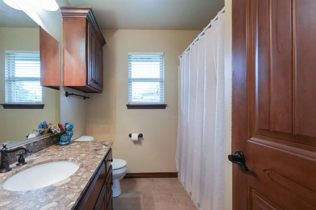 Photo 23 — 2016 Brook Hollow, Shawnee, OK 74804