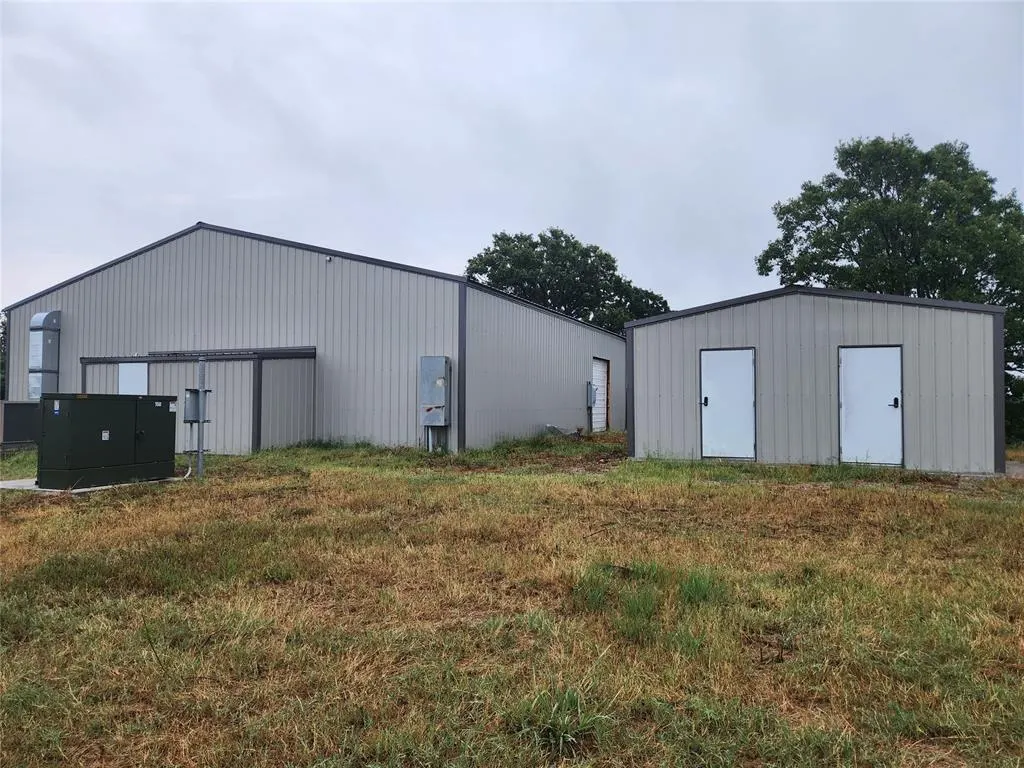 Photo 6 — 13498 OK-56, Sasakwa, OK 74867