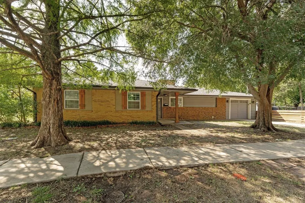 Photo 2 — 4705 N Miller Avenue, Oklahoma City, OK 73112