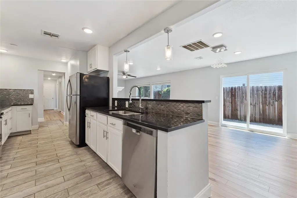 Photo 15 — 4705 N Miller Avenue, Oklahoma City, OK 73112