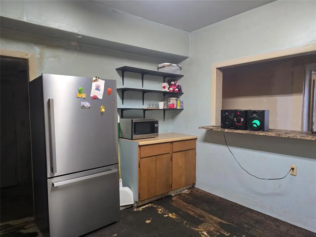 Photo 8 — 303 W Main Street, Tecumseh, OK 74873