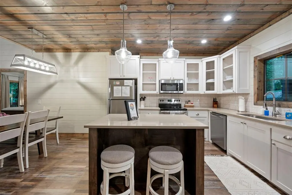 Photo 9 — 651 Chinook Road, Broken Bow, OK 74728