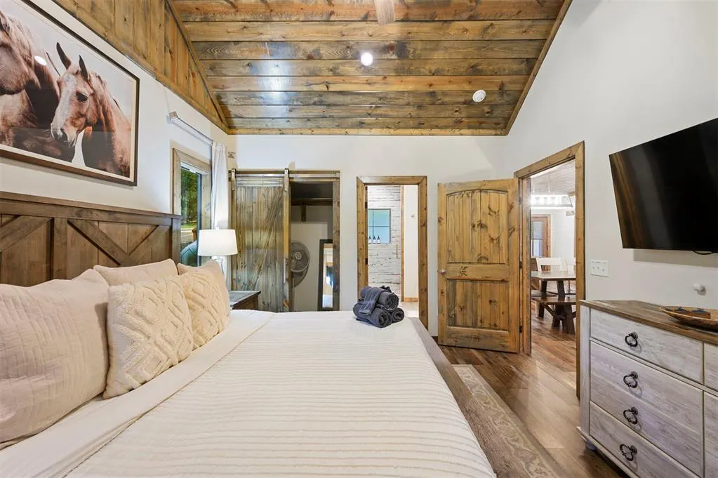 Photo 18 — 651 Chinook Road, Broken Bow, OK 74728