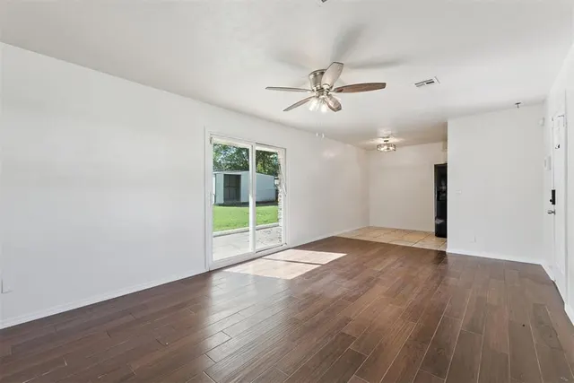Photo 8 — 4305 N Miller Avenue, Oklahoma City, OK 73112