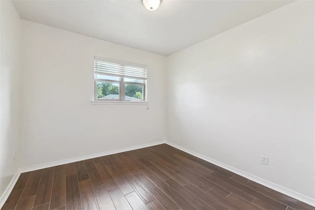 Photo 25 — 4305 N Miller Avenue, Oklahoma City, OK 73112