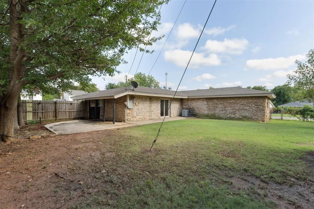 Photo 35 — 4305 N Miller Avenue, Oklahoma City, OK 73112