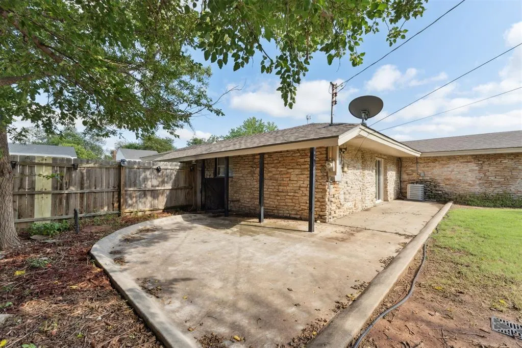 Photo 41 — 4305 N Miller Avenue, Oklahoma City, OK 73112