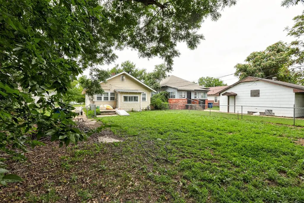 Photo 20 — 709 S Hadden Street, El Reno, OK 73036