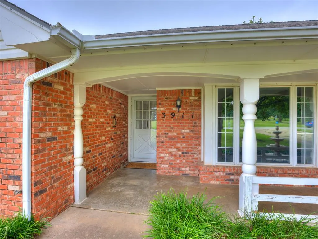 Photo 6 — 3911 N Glade Avenue, Bethany, OK 73008