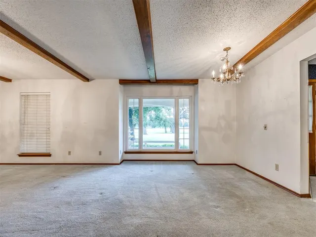 Photo 7 — 3911 N Glade Avenue, Bethany, OK 73008