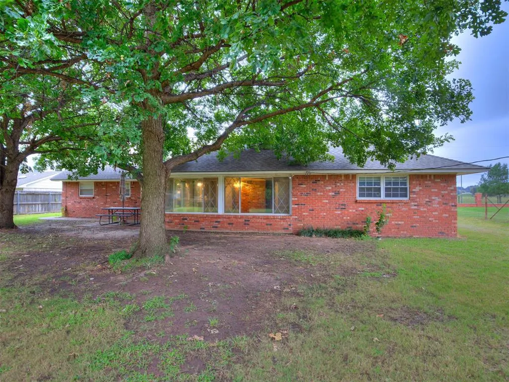 Photo 22 — 3911 N Glade Avenue, Bethany, OK 73008