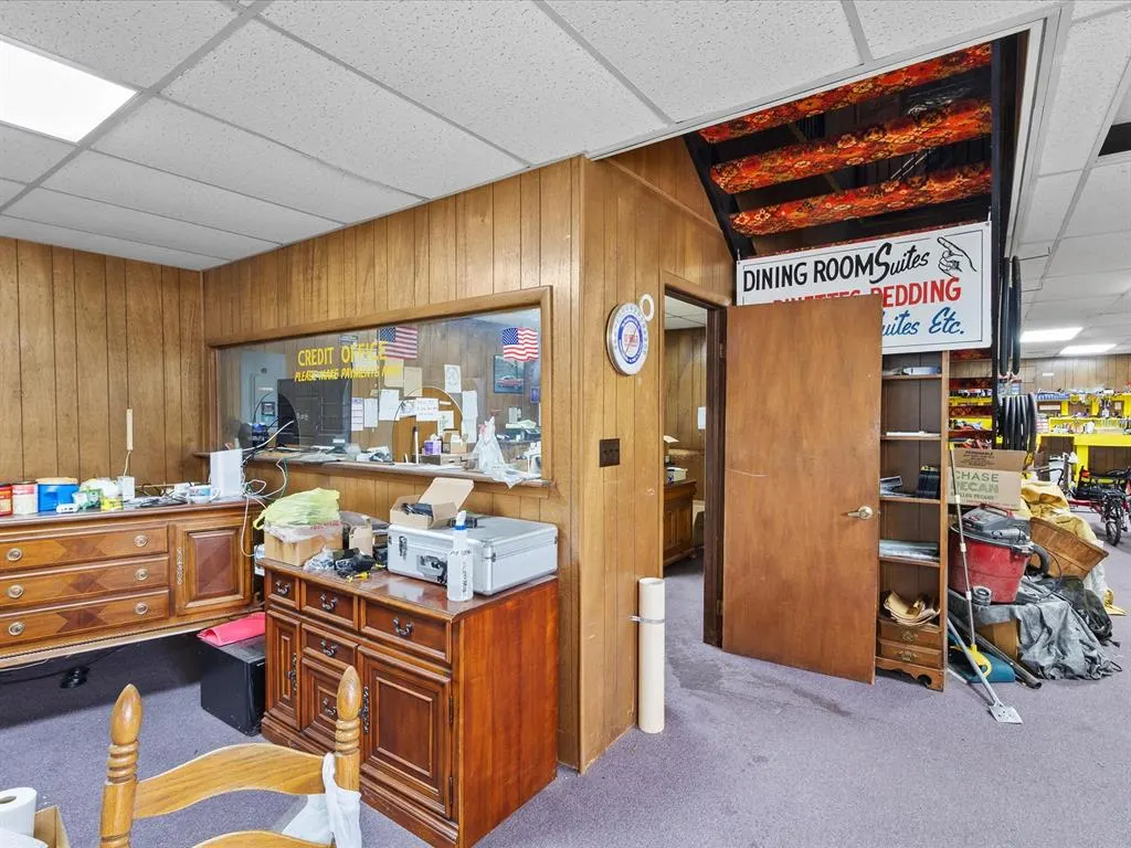 Photo 8 — 100 E Broadway Street, Lexington, OK 73051