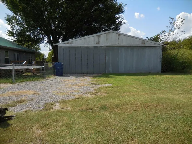 Photo 3 — 12256 Scruggs Road, Wynnewood, OK 73098