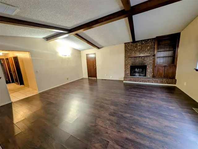 Photo 2 — 3729 SE 48th Place, Oklahoma City, OK 73135