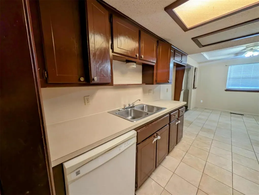 Photo 4 — 3729 SE 48th Place, Oklahoma City, OK 73135