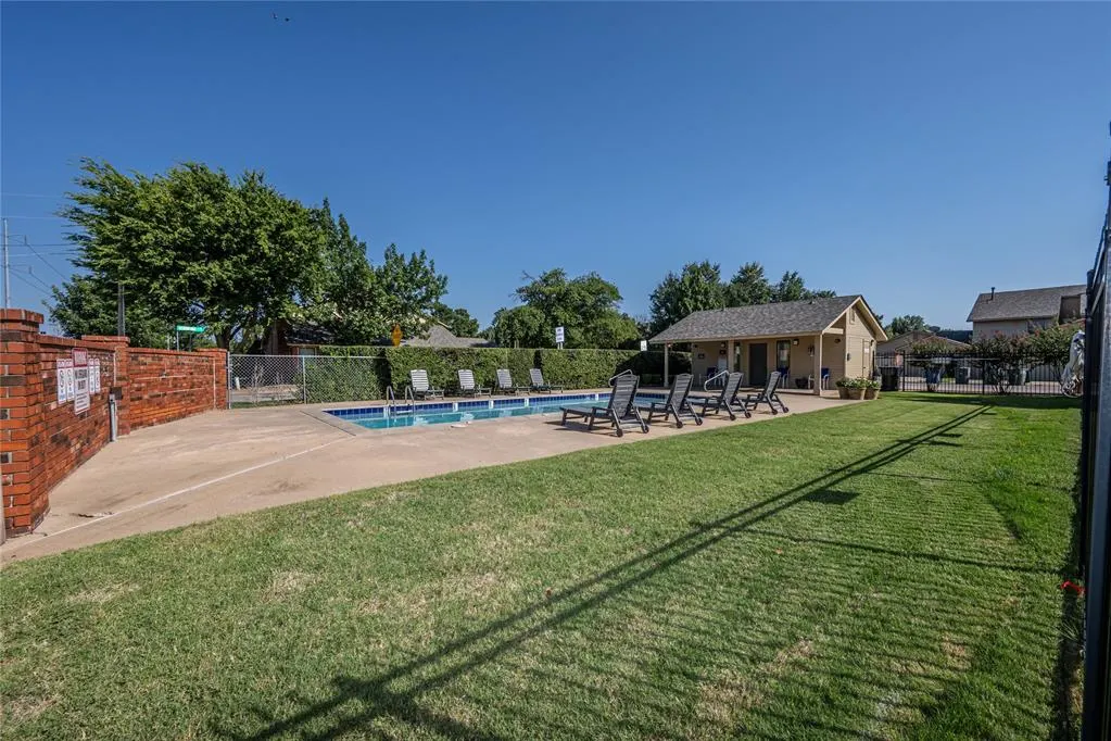 Photo 30 — 1225 Sequoyah Place D, Edmond, OK 73003