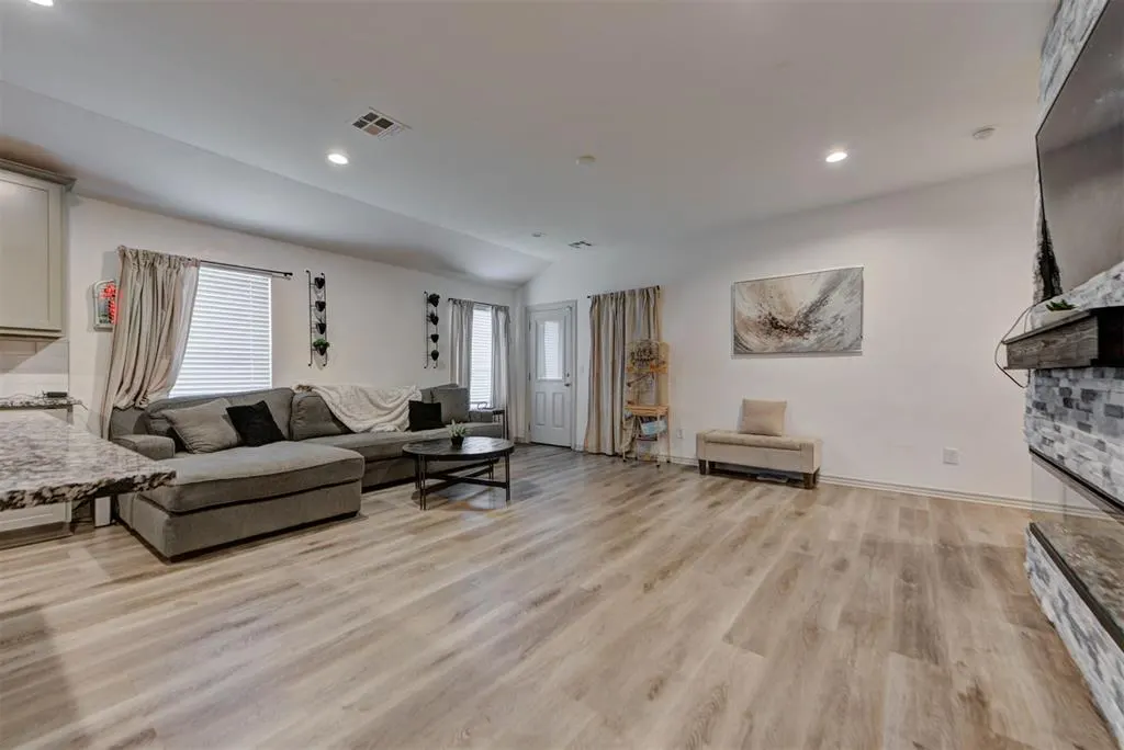 Photo 6 — 7512 NW 144th Circle, Oklahoma City, OK 73142