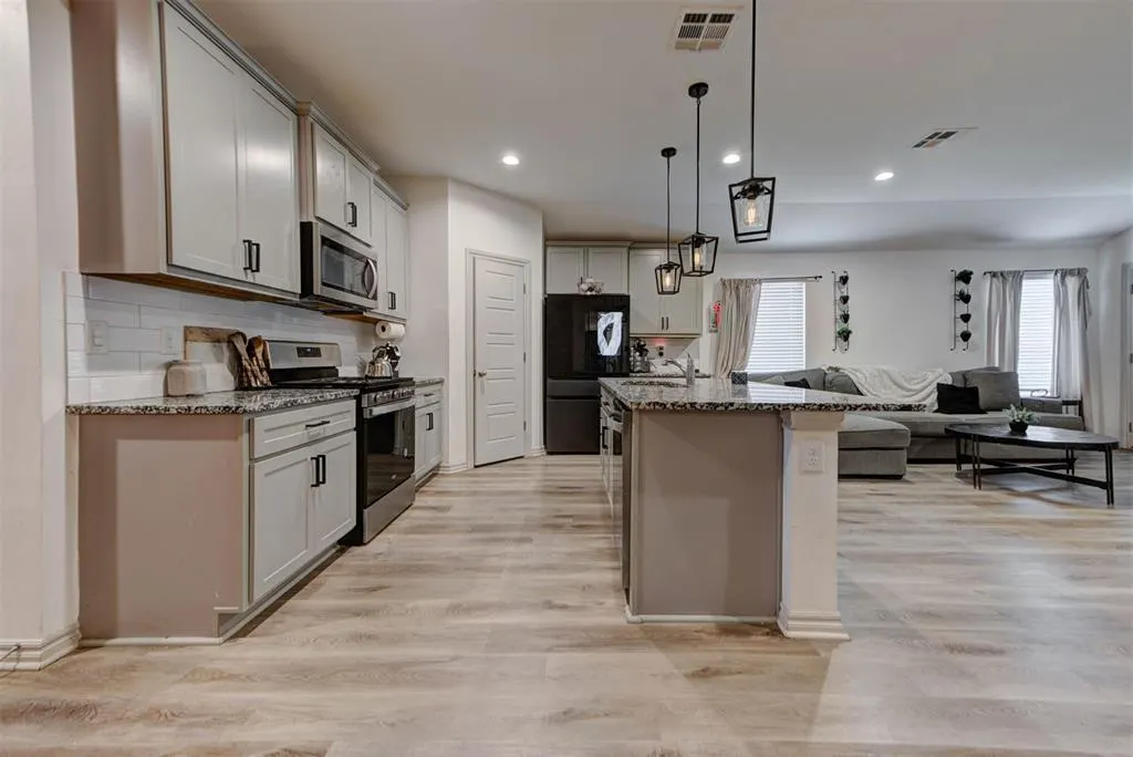Photo 14 — 7512 NW 144th Circle, Oklahoma City, OK 73142