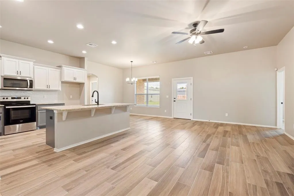 Photo 15 — 29377 Triple Crown Place, Cashion, OK 73016