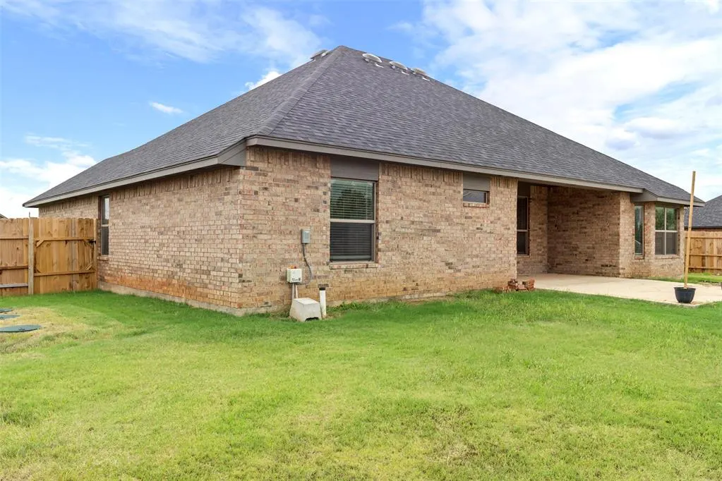 Photo 33 — 29377 Triple Crown Place, Cashion, OK 73016