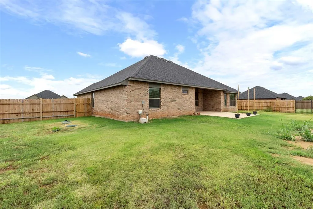 Photo 35 — 29377 Triple Crown Place, Cashion, OK 73016