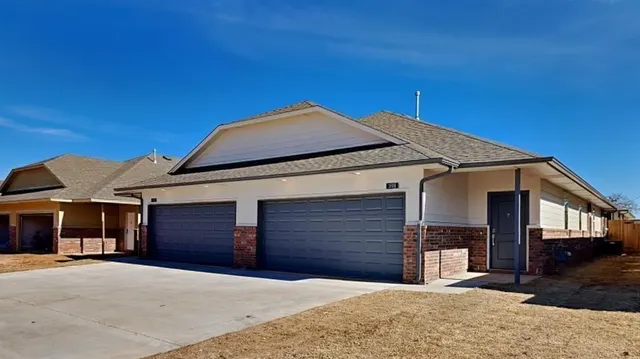 Photo 5 — 3810 Franks Way, Bethany, OK 73008