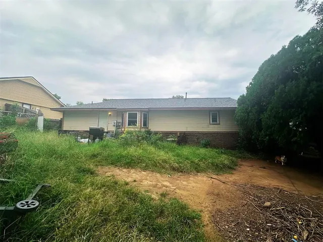 Photo 3 — 121 N Meigs Street, Fort Gibson, OK 74434
