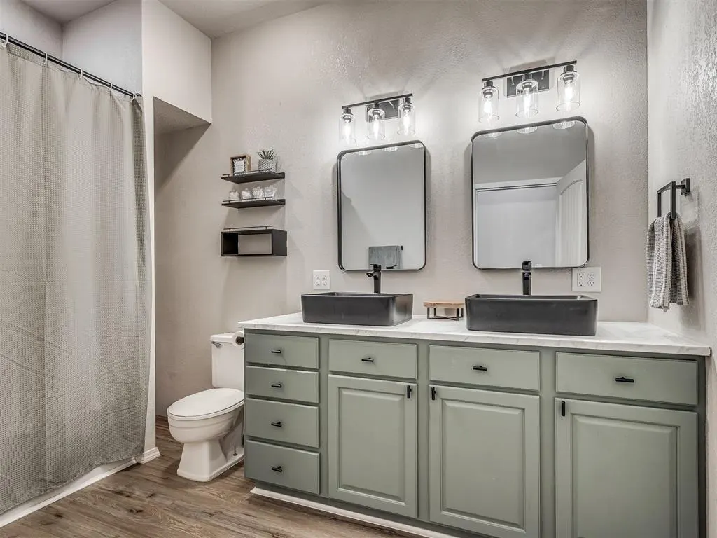 Photo 12 — 316 W Adams Street, Crescent, OK 73028