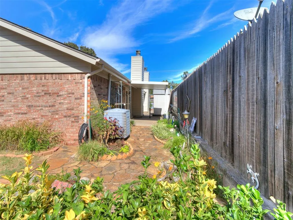 Photo 11 — 1630 Kavel Drive, Oklahoma City, OK 73127