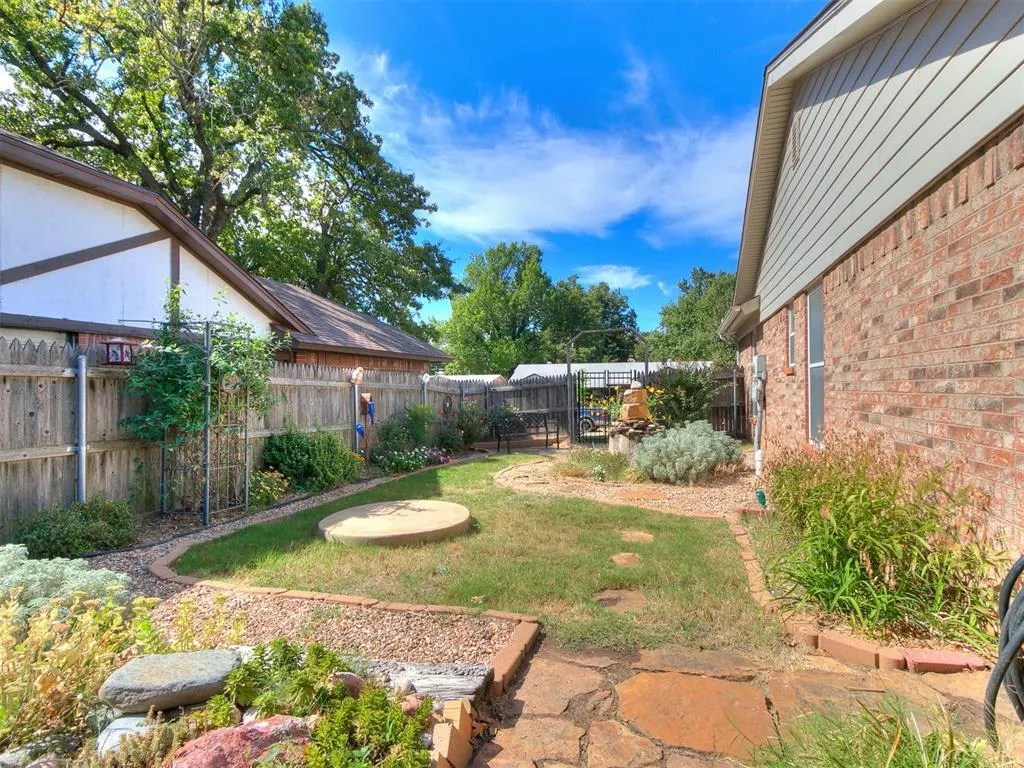 Photo 15 — 1630 Kavel Drive, Oklahoma City, OK 73127