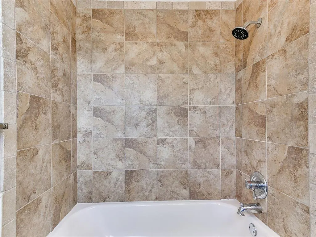 Photo 19 — 1630 Kavel Drive, Oklahoma City, OK 73127
