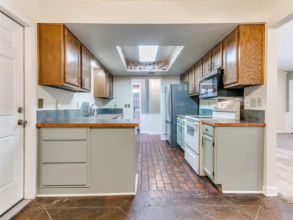 Photo 33 — 1630 Kavel Drive, Oklahoma City, OK 73127