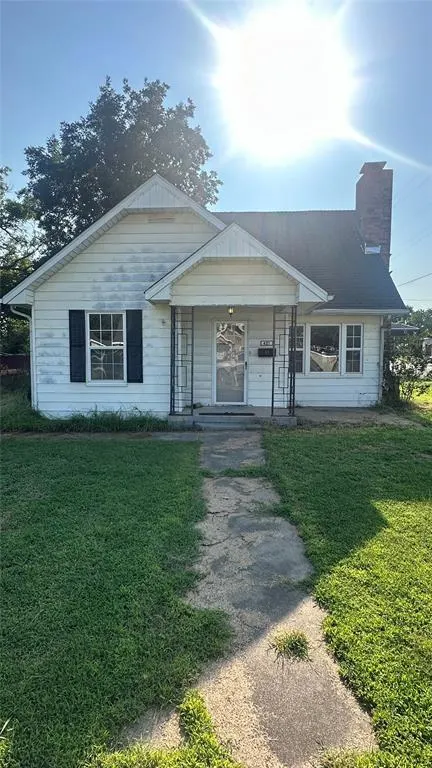 Photo 3 — 401 S 4th St Corner, Davis, OK 73030