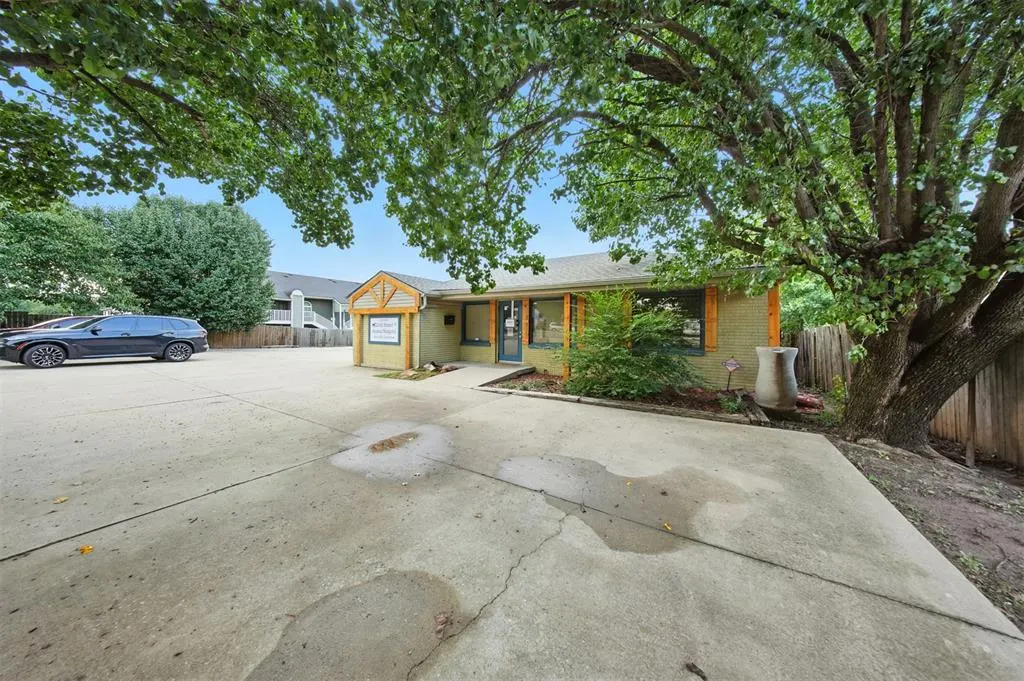 Photo 24 — 4015 NW 23rd Street, Oklahoma City, OK 73107