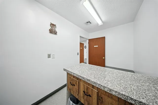 Photo 6 — 4015 NW 23rd Street, Oklahoma City, OK 73107