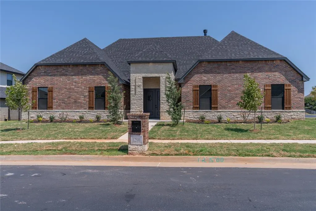 Photo 2 — 12500 Bristlecone Pine Boulevard, Oklahoma City, OK 73142